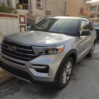 XLT 2023 فورد اكسبلور ماشي 31 الف ميل  مواصفات فول عدا بانوراما وفور و...