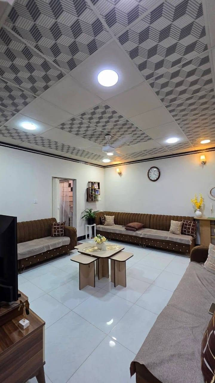 🏠الدار للبيـــع 🏠الدار للبيـــع 🏠

🌏حي المحاربين 🌏
مدرسة حضارة

#المساحـــة👈 130

#الواجهة👈 8 🤗

🔥🔥 بناء قديم محدث 2020 🔥🔥

⚡يتكون من

كراج 
اسقبال
مطبخ كبير
هول
غرفة نوم كبيرة
غرفة نوم صغيرة
صحيات معزولة

⭕ الطابق الثاني ⭕

غرف نوم 1

⚡موقع مميز جدا ⚡

✍️المكاتبة مع الشرعي ✍️

🔥🔥 السعر 130 مليون فقط 😱 وقابل للتفاوض 🔥🔥

للمزيد من المعلومات يرجى الاتصال على الأرقام الاتية

***********
***********

لعرض عقاركم يرجى الاتصال على الأرقام المذكورة
