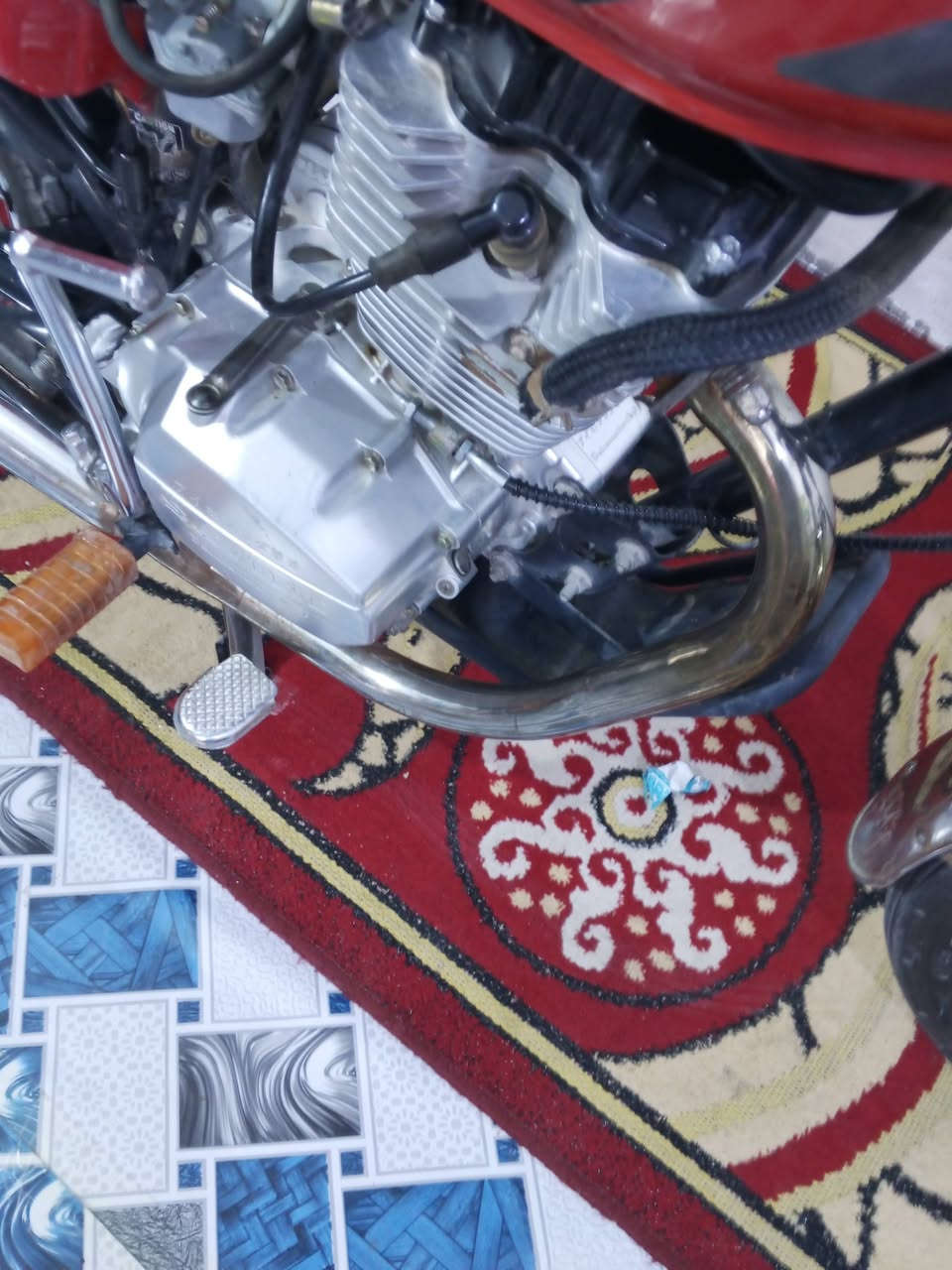 السلام عليكم دراجه سيفان للبيع رقم وسنويه بصره تحويل ثاني يوم موديل 23 جديده كلش كفاله عامه كهربائيات كله شغاله السعر مليون و 650 )   1650 ) وبيه مجال مكاني بالزبير الشراي يتصل ***********

