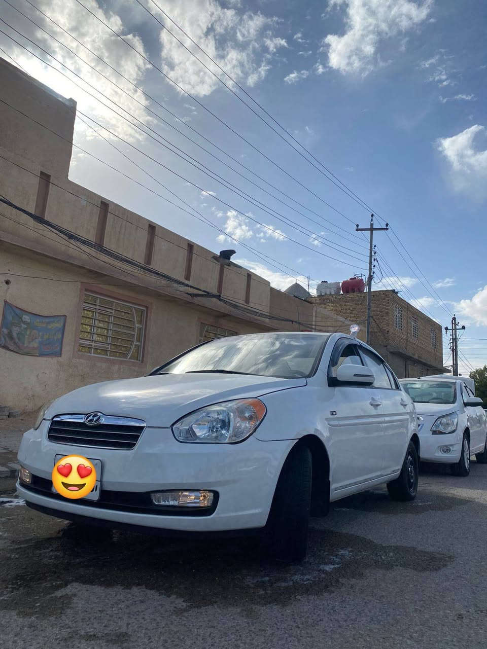 سلام عليكم
اكسنت موديل 11 خليجي 

سياره جاهزه وحلوه 

محرك 1600

تبريد ثلج 

سياره رقم اربيل وكاله فقط بيها. 

سعر 65 وبيها مجال العنوان النجف الاشرف 

للتواصل ***********
