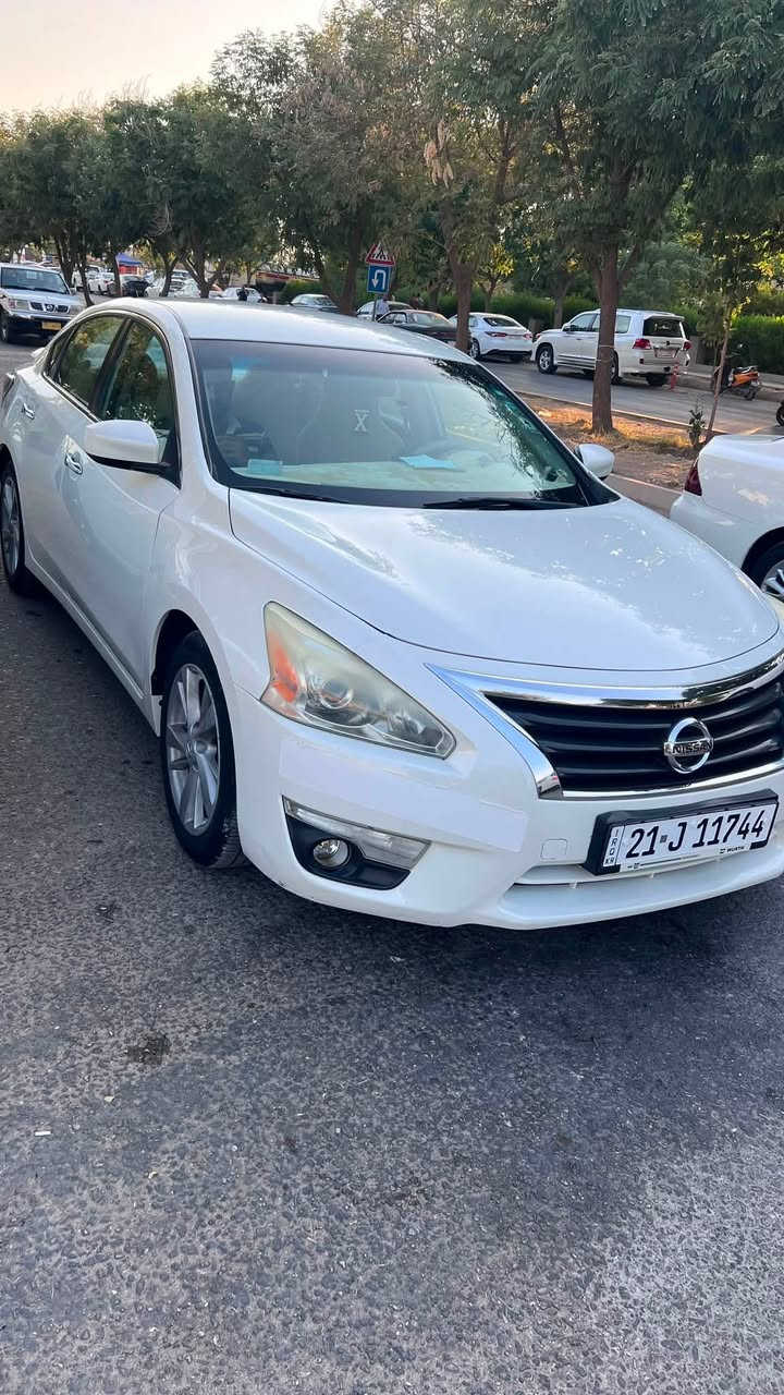 مواصفات s
بيه نص قطعه سبغ 
وبيه بارد بل باب مال سائق 
الباقي كفاله عامه 
سيار مابيه كل مسرف كامله بيه كابون مال بنزين
15 خليجي ماشيه 132
***********
