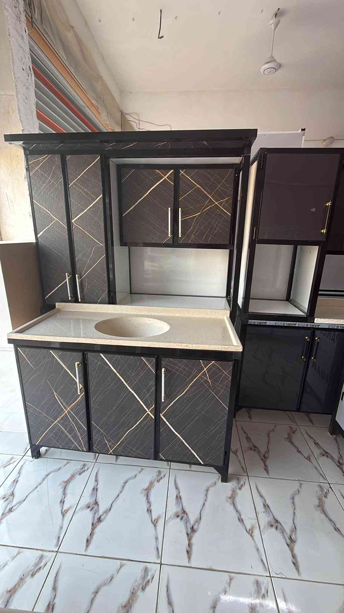 مجمع محسن الشمري 
تم وصول حاويه اثاث 
متوفر كاونتر قياس 2 متر 3 قطع فقط سنكي مرمر
متوفر كاونتر قياس 2 متر 3 قطع مرمر
متوفر قياس مترين ونص 3 قطع فقط سنكي مرمر
متوفر قياس مترين ونص 3 قطع مرمر
متوفر قياس 3 متر ديكور دنكه مرمر 
متوفر قياس 3 متر تصميم زاويه 
متوفر كاونتر قياس متر 50 مختلفه 
مترفر كنتور 2 بواب 
متوفر كنتور 3 بواب 
استفسار الرقم او واتساب ***********
قضاء عفك قرب الجسر حمام
