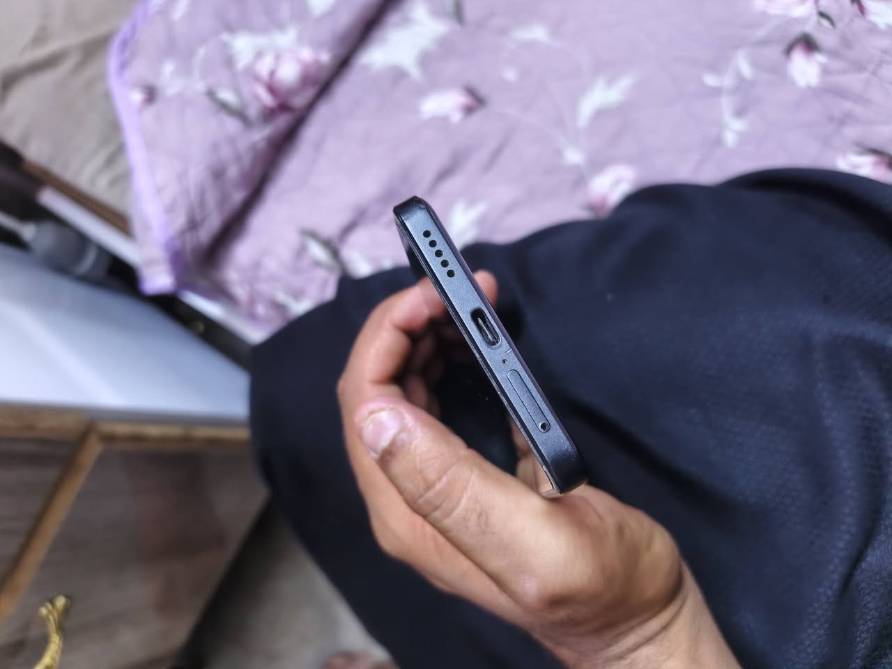 السلام عليكم ورحمة الله وبركاتة 
بوكو x6برو5G 
ذاكره 512 رام 12+6
جهاز جدا نظيف كامل ملحقات وكاله 

مستعمل شي قليل جدا 

السعر375بي مجال بسيط

تواصل واتساب أو اتصال ***********

او خاص 

مكاني كركوك 

يوجد توصيل كل محافظات العراق
