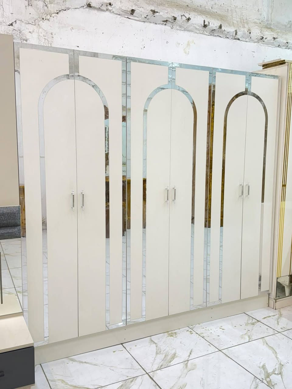 الاستفسار والحجز واتساب ***********
غرفه تركيه ٧قطع مستعمله للبيع
