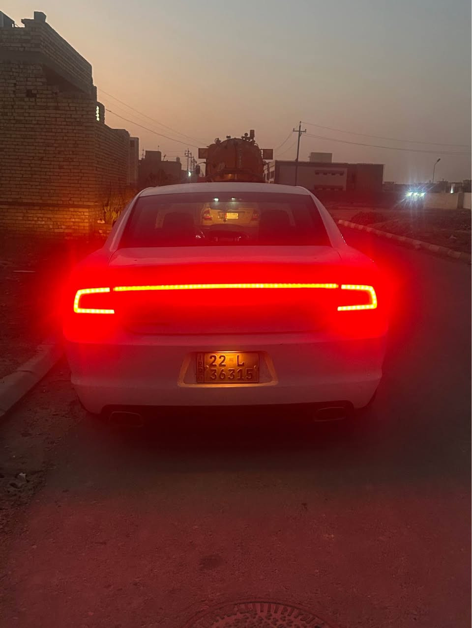 جارجر 14اربيل كفاله عامه فقط صبغ بنيد بدون فتح ماشيه200سياره نضيفه رايدهاب180
*********** عمارة, ميسان
