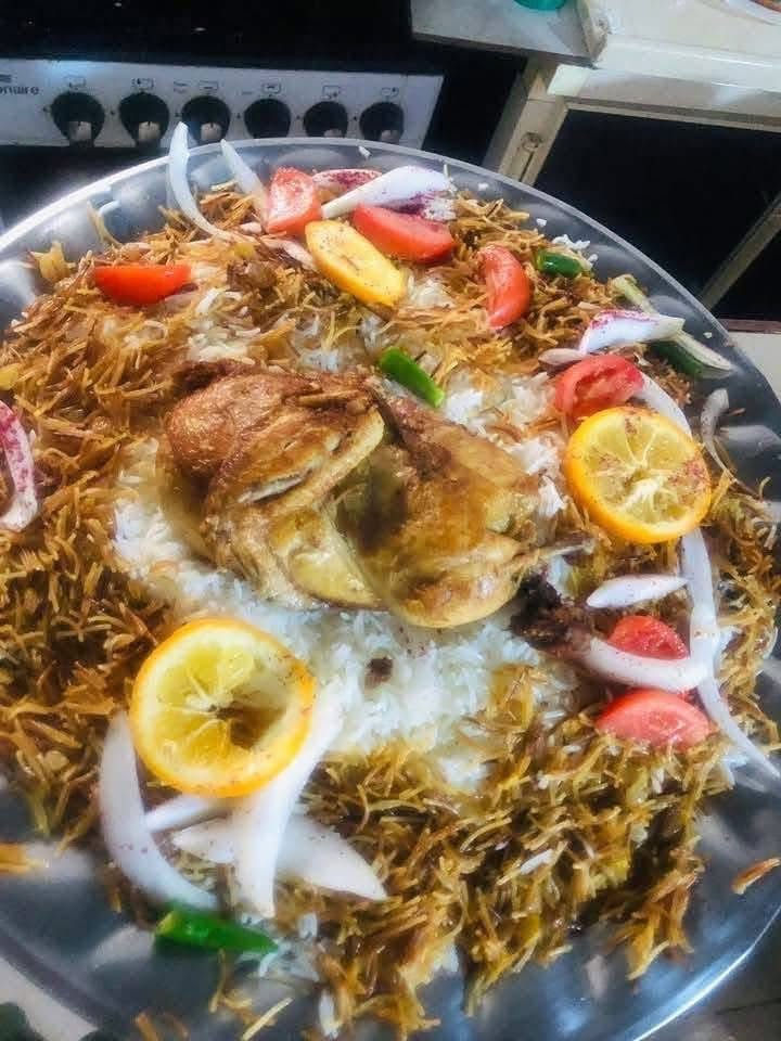 جفنات العمال • جفنات دجاج • متوفر غداً