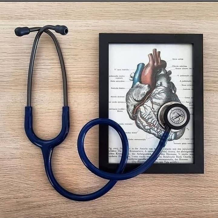 🩺 Littmann Classic III Stethoscope
Bell + Diaphragm

سماعة Littmann Classic III
خيار موثوق للطلاب والأطباء 🩺

🔹 الاستخدامات:
🩸 Vital Signs
🫀 Cardiovascular
🫁 Respiratory
🥪 GIT

متوفره بجميع الالوان 
🔥 السعر: 30.000 الف د.ع فقط
35.000 د.ع ❌

📩 للتواصل:
@ali_1kareem
***********
