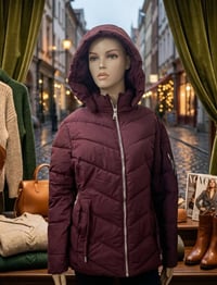 قياس XL • ملابس