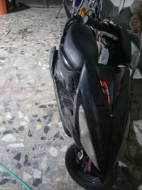 اليموت • يخسر • قفل