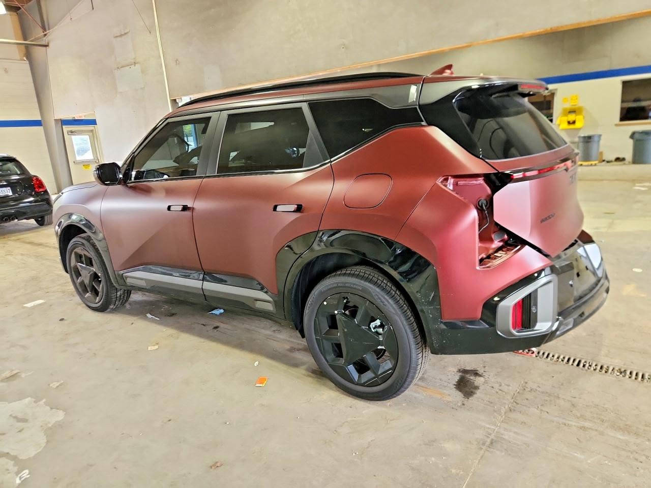 🚘 الجديد وصل… والجديد كلياً! 🔥

✨ 2027 KIA SELTOS X-LINE S ✨

سيارة تجمع بين الفخامة، القوة، والتصميم العصري
اختيار مميز لعشاق السيارات الحديثة والمواصفات الاستثنائية.

🤝 دائماً نقدم لكم أفضل الخدمات
ونسعى لتوفير أفضل الخيارات لزبائننا بكل ثقة ومصداقية.

📍 عنوان الشركة:
بغداد – المنصور – شارع البرج
مقابل التفاح الأخضر

📞 للاستفسار والتواصل:
***********
