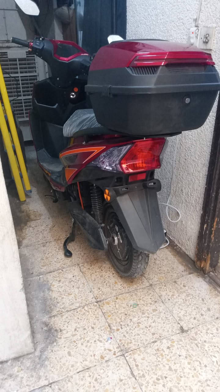السلام عليكم
دراجه MTR A13 
مواصفات بطاريات عدد 6 
ملف 1500
قطع المسافه 60 كليو 
السرعه القسوى 60km
بلوتوث 
نظام R
لايت زنون عالي ناصي
3 سرع 
نظام P
مانع سرقه 
نضام(( ABS))
دراجه ماشيه 300 كيلو 
زيرو و فول نضافه السعر 900 الف 
الرقم: ***********
