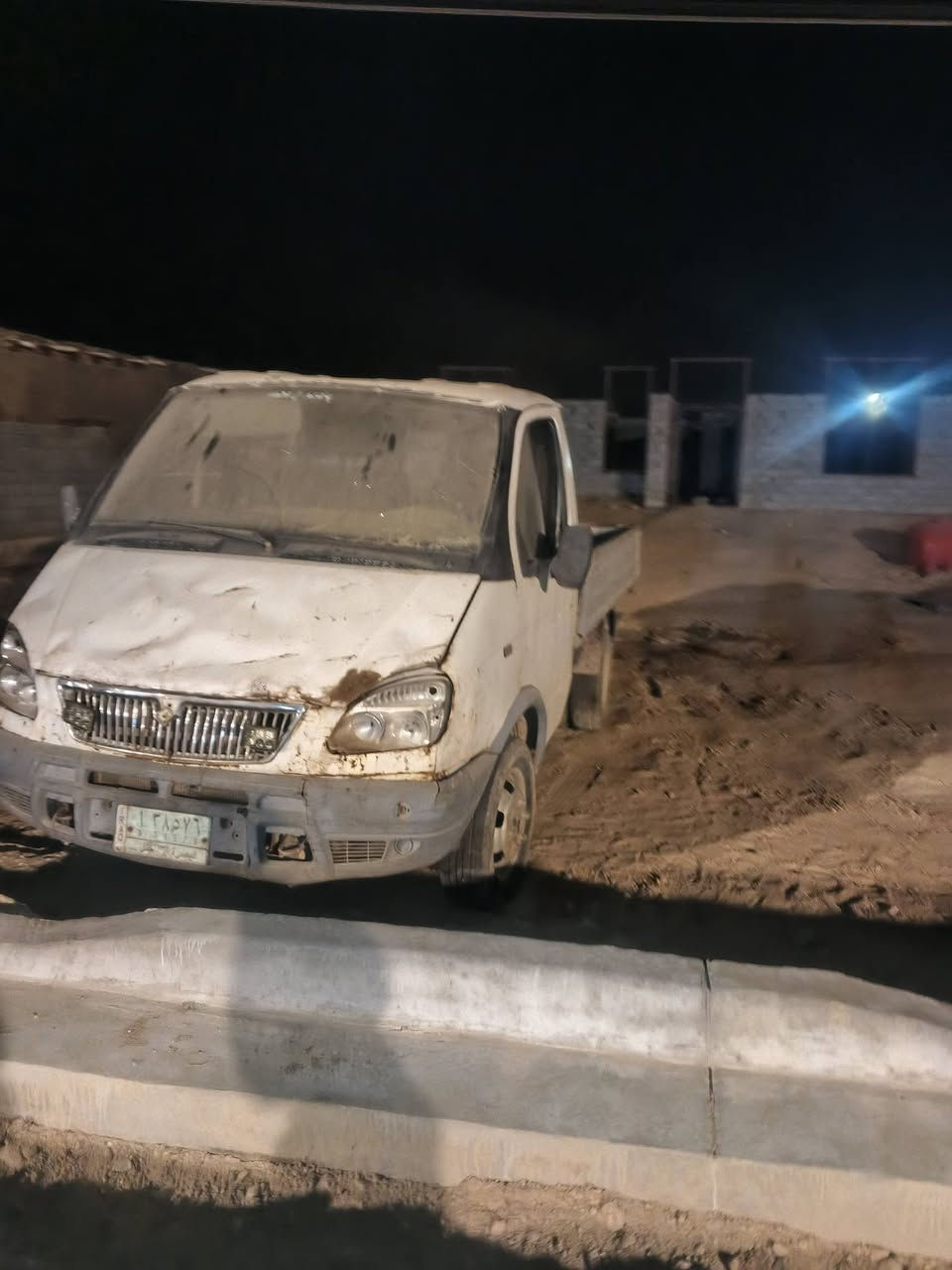 كيه روسي سياره شقاله مكينه وكير كاز باقي تفاصيل *********** مكان البصره القرنه

