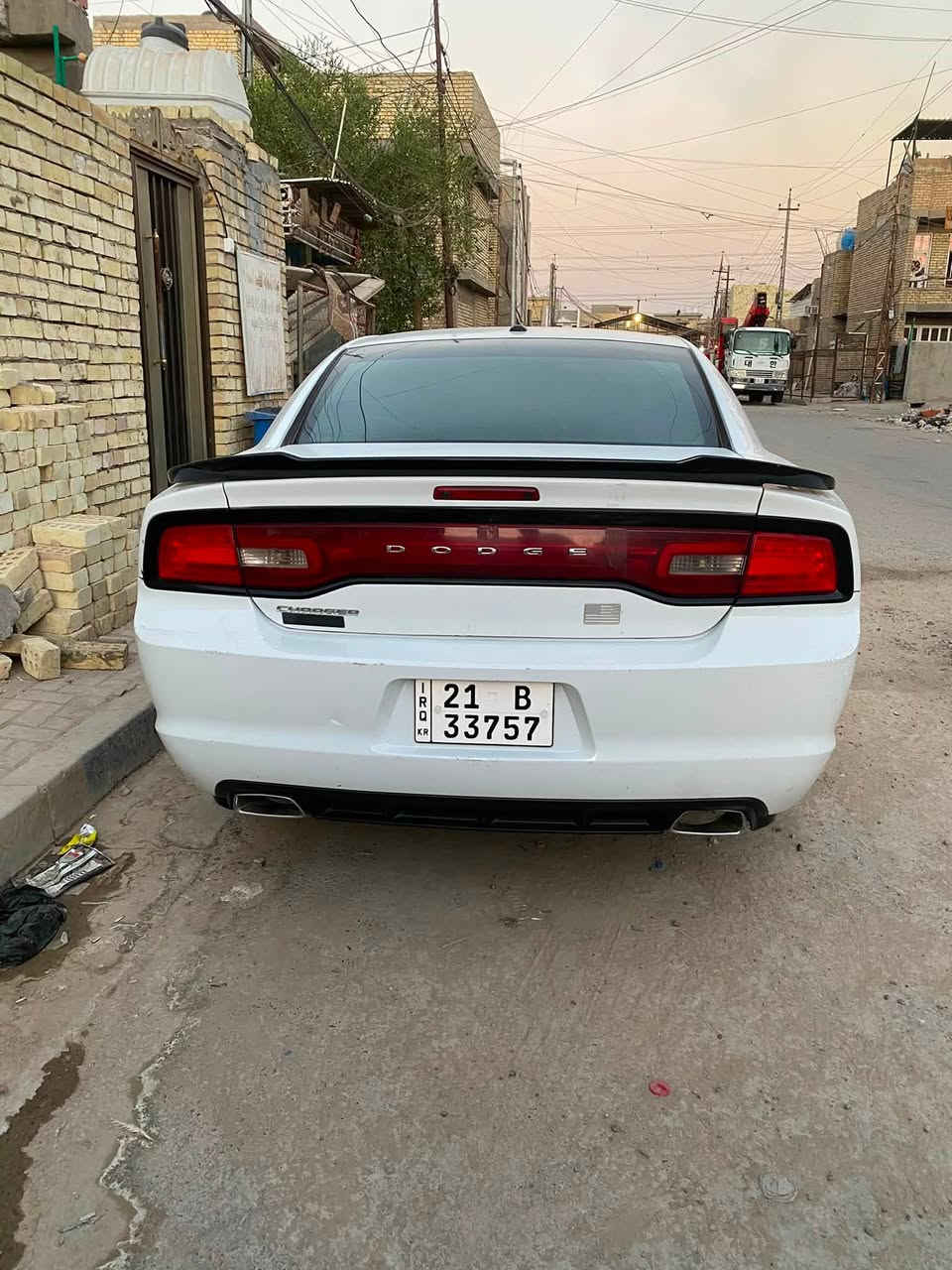 السلام عليكم دوج  جارجر ٢٠١٣كندي  مكفوله كفاله عامه فقط بنيد تحديث srt وبارد  فقط  كير مكينه  جدد كير طياره  شاشه جبيره  سياره فول  جديده معنى كلمه مامشتغله خط  تبريد ثلج   بسمي تحويل ثاني يوم  السعر ١٥٥ بيها مجال العنوان بغداد حي اور ***********
