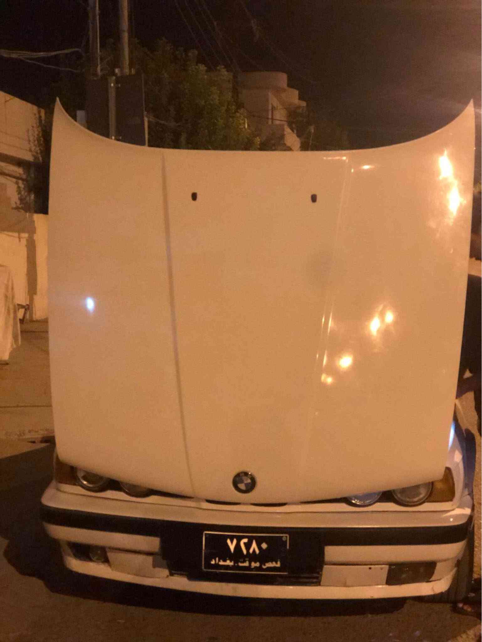 سەرەتا بە ناوی خوا 
BMW 520i 
فول فول بەس گێڕ عادی 
گێڕ مەکینە بە شەرت 
هەیکەلی سەیارەکە زۆر زۆر جوانە 
سلایت 
تەبرید بەس غازی تیا نیە 
٦ کەلە 
سەیارەکە لە قوەتی خۆی بێزارە 
سعرەکەی خوار هەموو بازاڕ 
ڕەقەم تەلوفون 
***********
گۆڕینەوەش بە شتێک بە دڵم بێت. دخان, السليمانية
