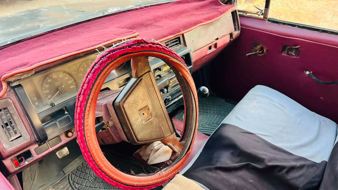 السلام عليكم اني مكلف  بلنشر  👉👍
البيع بيكم نيسان موديل 93 ذي قار تحويل ثاني يوم 
كهربايات شغاله. مكينه وكير خير من الله لا تنقص ولا تبخر 
شاصي مكفول سياره مصبوغ حزام ابيع هل الموجود 👉
سعرها 30$ وبيها مجال الشراي مكان سياره بلناصريه الرفاعي ***********📞📞
