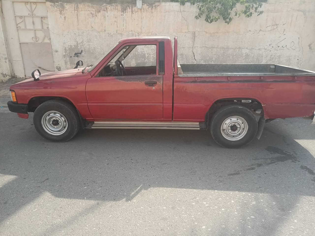 سلام عليكم تيوته موديل 85 سياره بلاديه تبريد فول رقمهه صلاح الدين سعر 47 وبيهه مجال قليل مكاني ديالى جلولاء رقمي ***********
