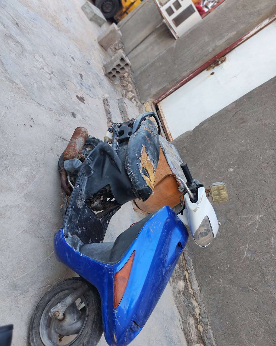 دراجة فراشة للبيع نقص فقط كفرات خلفيه مكينه نضيفة عل شرط دراجة معدل ٨٠ طلع مال شغل تأخذك وتجيبك دكة هندر باي وقت ب١٥٠ وبيها مجال بسيط مكاني السماوة منطقة المعالي ***********
