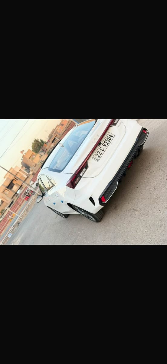 كيا K3
رقم اربيل 
موديل 2022
الون  ابيض 
فول مواصفات
عداد المسافه 32الف KM 
محرك 1500 دبل نوزل 8 بخاخات دوش 
مكفول من التبديل والصبغ كفاله عامه
بصمه تشغيل + بصمه ابواب دخول ذكي+ جنطه بصمه
حساسات اماميه خلفيه 
كشنات جلد 
تبريد قطعتين
وضعيات قياده
مرايه تعتيم
ويل كب 
لايت زينون
اشاير بالمري 
سلايت فتحة سقف
بك لايت لد
باقي مواصفات الفول معروفه
مكان السياره بغداد
الرقم ***********
