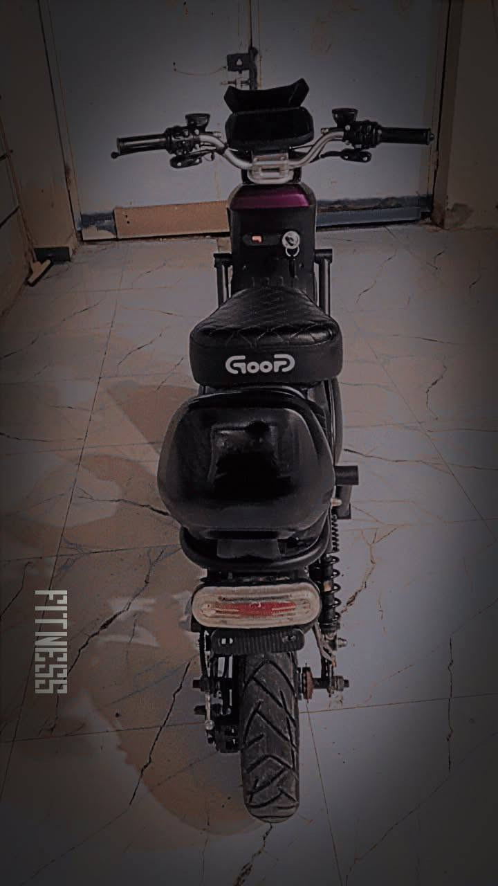 سلام عليكم درجه شحن للبيع، R9
20025  5باتريات تمشيك 50 كيلو كلشي شقال لايت على ناصية دبل اشاير  سعر 475الف وبيه مجال  مكاني كوت الجديده 
الهاتف ***********
