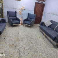 ٧ مقاعد • نظيف • توصيل واتساب