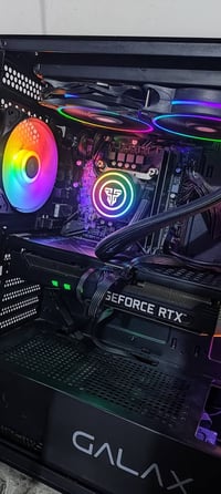 RTX 3070 • i7 10700 • بغداد شعب