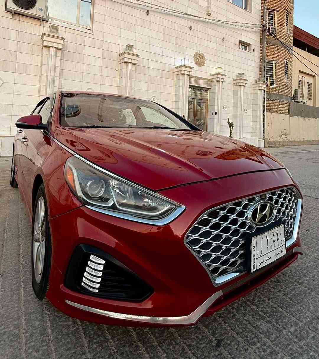 السلام عليكم ورحمة الله وبركاته
سوناتا للبيع 
موديل  2019
وارد أمريكي  حادثه الجاملغ الخلفي وباب الخلفي بدون دواخل 
وبلعراق صار بيها صبغ فقط بدون معجون أثر جراد
باب السائق ولجاملغ الأمامي مثل ما موضع بل سونار
مكاني النجف الاشرف
***********
السعر   112
