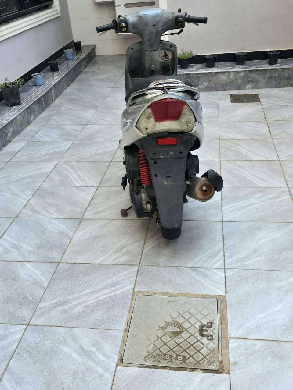 ماكس منغولي ياباني جديده بلادي ختم واحد بلاديه
نكره سلف هندر كهربائيات كلها شغال نضيفه كلش 

شلعه ومعدل قوية 🛵 بلعافيه على الياخذها 

عنوان بابل حله مركز المدينه  الشراي يتصل 
  الرقم ***********
