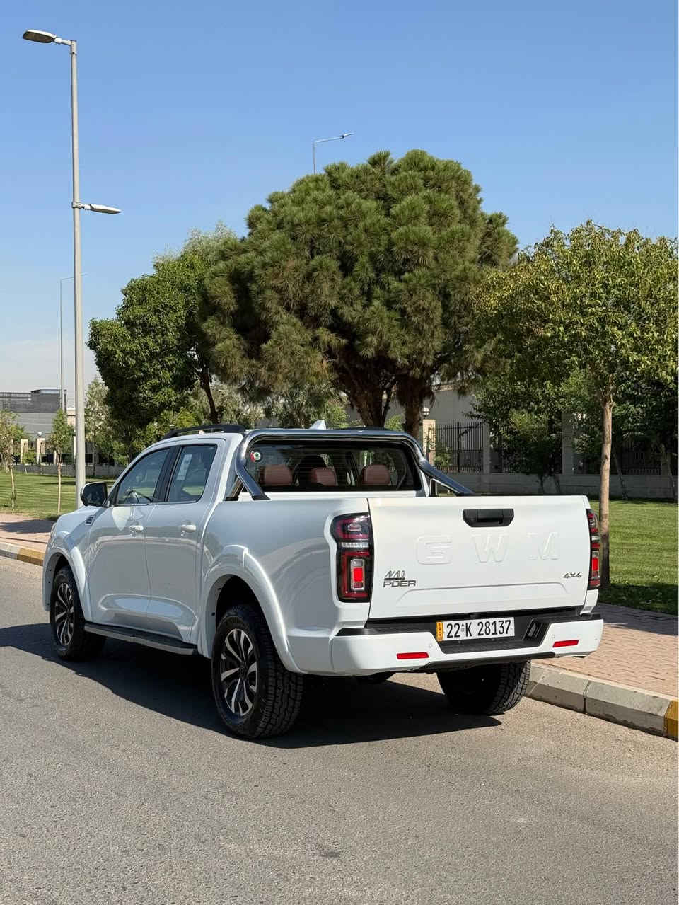 اعلى فئة هافال بيكاب poer فول موديل 2025 🧿الرقم اربيل 
السيارة بحالة الزيرو وبالضمان ماشي فقط ١٨ الف كم 

فول كامل المواصفات خاص✅
فتحة سقف سلايد 
الكوشنات (المقاعد)تدفئة مع تبريد 
الكاميرات والرادارات
4 كاميرات (رؤية 540 درجة) + 6 
رادارات منظومة الدفع
دبل أكسل
 لايتات LED 3 عدسات
الحالة: نظيفة جداً 
بحالة الشركة (زيرو) 
مكفولة دعامية للدعامية بشرط 
ماشي 18 الف كم 
السنوي باسمي - الضمان شركة

رقم هاتف *********** أربيل, العراق
