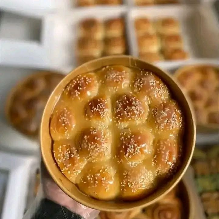 عرض عائلي • طبق السعادة • توصيل محلي