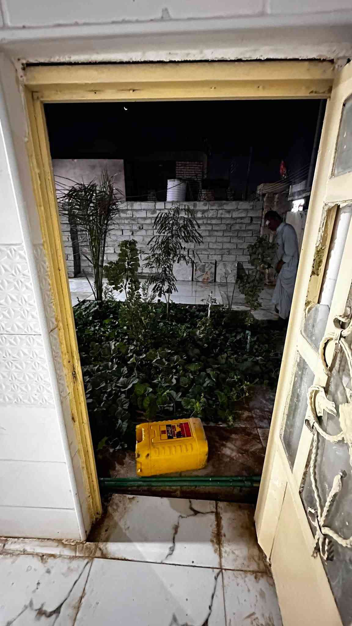 حي الميلاد فاو • ١٠٠م • بدون ماء وكهرباء