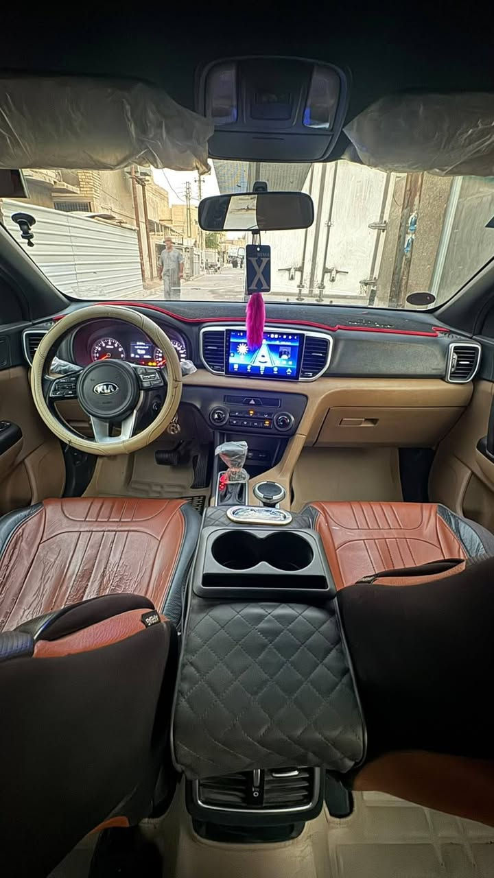 سلام عليكم شباب سبورتج ٢٠١٩ خليجي تبديل بنيد + ايرباك مال دركه والباقي كفاله  ماشيه ٩٧ سياره جاهزه من كلشي استخدام شخصي مكينه وكير وصدر امامي خلفي خير من الله  ***********
