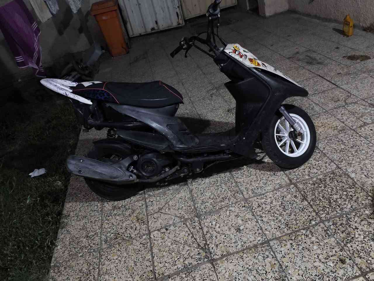 سلام عليكم دراجه ماكس عدله للبيع شغاله سلف وهندر نكره دراجه بكل وكت مكينه ناعمه وقويه هاون الا شلعته تشلع التبليط بيه صدر امامي رياضي كلش حلو وناعم ودبل خلفي رياضي وبيه سبايدر اربع ولفات مكينه 55 تايرات جدد بجيس دراجه بيه صالنصه بلادي ام الختم واقيته ملحه دراجه كلشي مناقصه سعره 375 وبيه مجال مكان بغداد الدوره رقمي ***********
