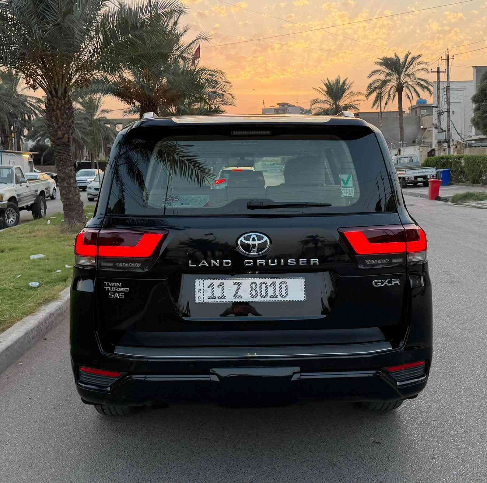 لاندكروز GXR • ٢٠٢٢ • رقم بغداد