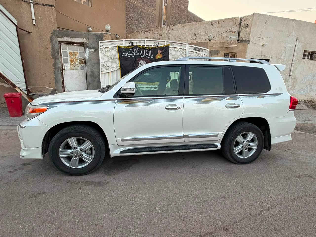 ٢٠١٤ رقم جديد أربيل سياره جاهزه اي نقص مابيه مابيه صبغ ابد سعره ٣٤٥ استفسار اتصل ***********
