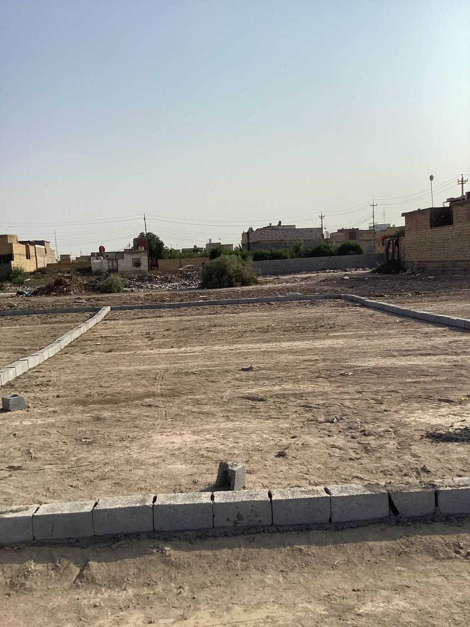٦ قطع • ٢٠٠ب٢٠٠ و٤٠٠ب٤٠٠ • حي السبل