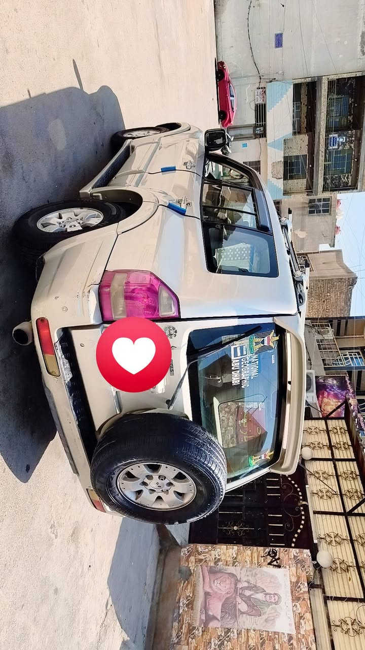 سلام عليكم سياره باجيرو للبيع موديل 2007 مكينه 3000 سبعه راكب قطعه وحده صبغ داير مال مال جاملغ سياره جاهزه تبريده ثلاجه شغال سياره جاهزه من كل نواحي بيع سعر 65 التصال ع رقم ***********
