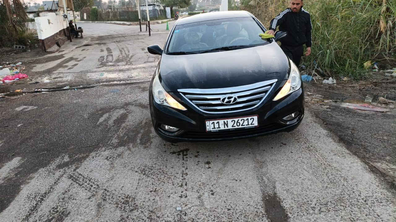 سلام عليكم سونته 12 وارد امريكي سياره جديده تبريد ثلج صدر جديد تايرات جديده شاشه كامره مكاني بغداد رايده 95 ***********
