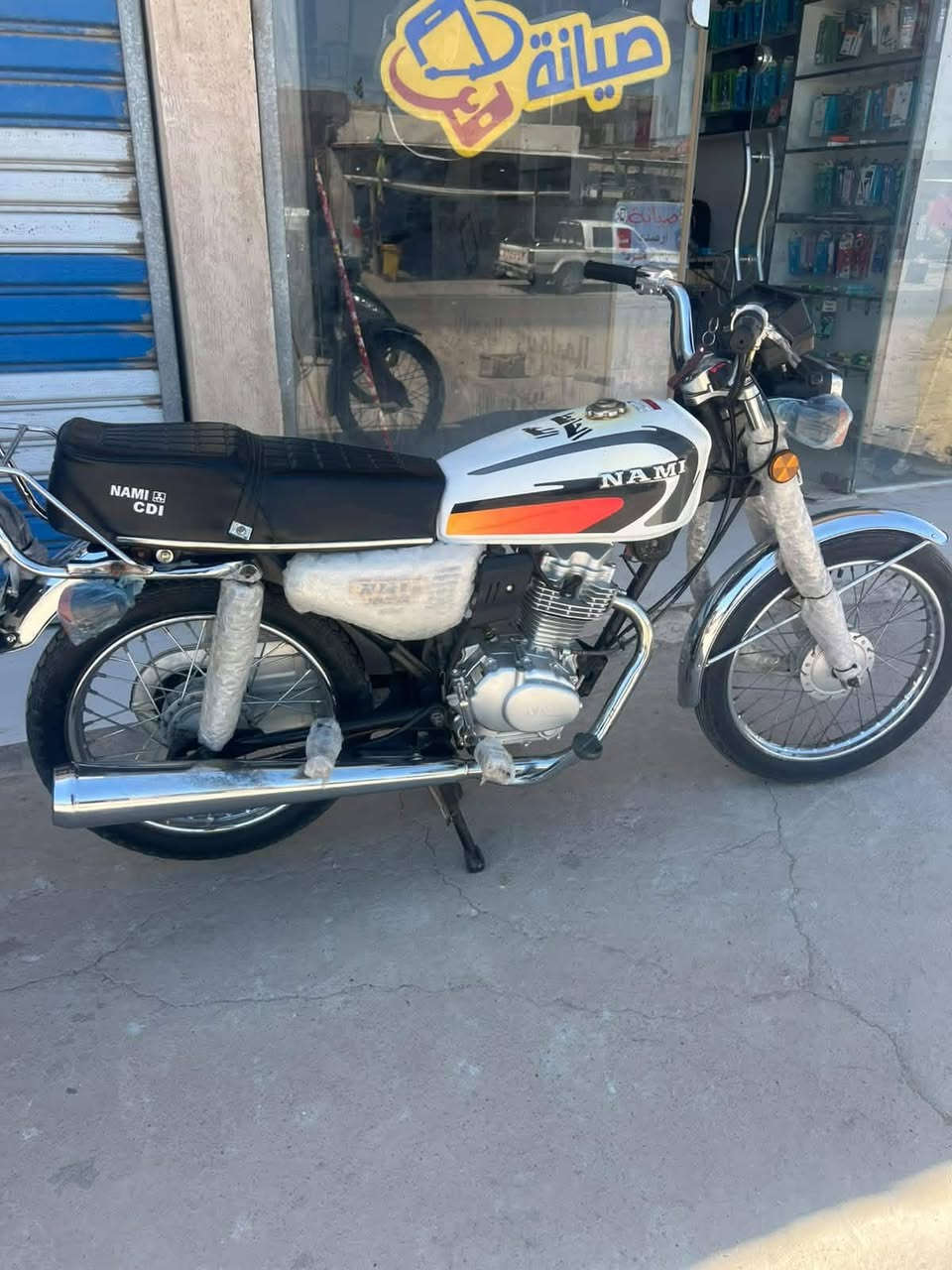 دراجه للبيع اوراق اصولي الغراض 25 شلامجه الاصلي الشاصي 16 برغي ماعوزها السعر 700 بيها مجال بسيط كلش حك جيه ***********
