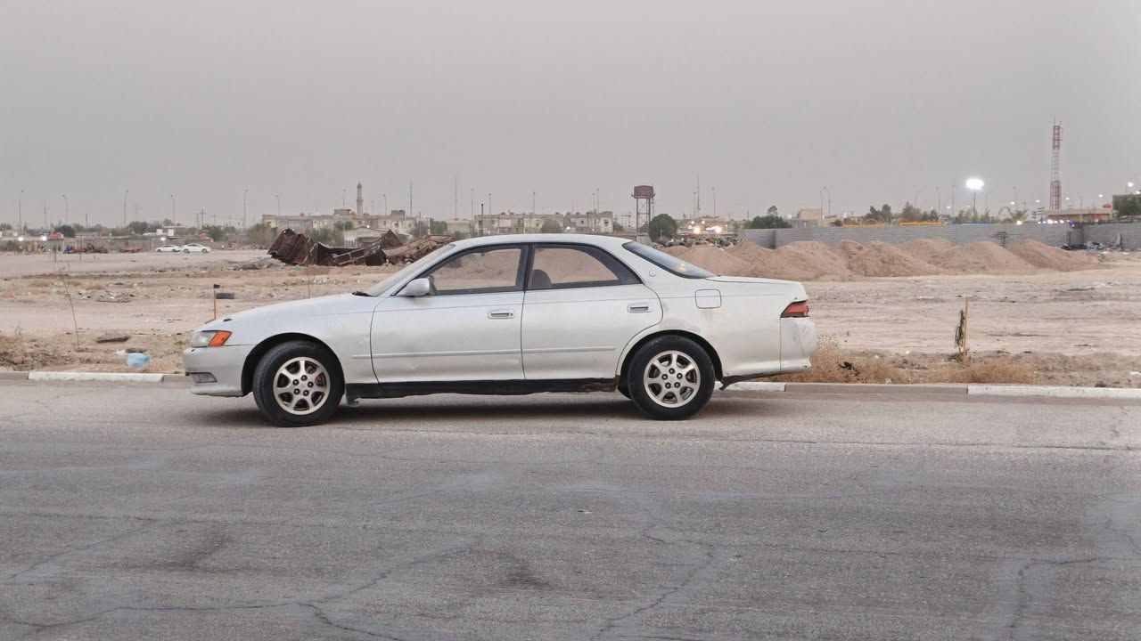 #ادمن 
السلام عليكم 
مارك نفخ موديل 1992(نقل جثه)رقم بغداد سنويه لل29 تحويل ثاني بأسمنه السيارة  مكينه 2500 ديلكو كير شاده بيدي بالكارتون حداديه جديده تخم تاير جديد دواخل شوف العين كهربائيات شغاله من اللايت للبگلايت سيارة مامتعوبه مال جناي كامله من جميع النواحي بلکات جدد نوزلات جدد فيت بم جديد 
السعر 35 وبيها مجال 
تليفون *********** اتصل وبخدمتك

