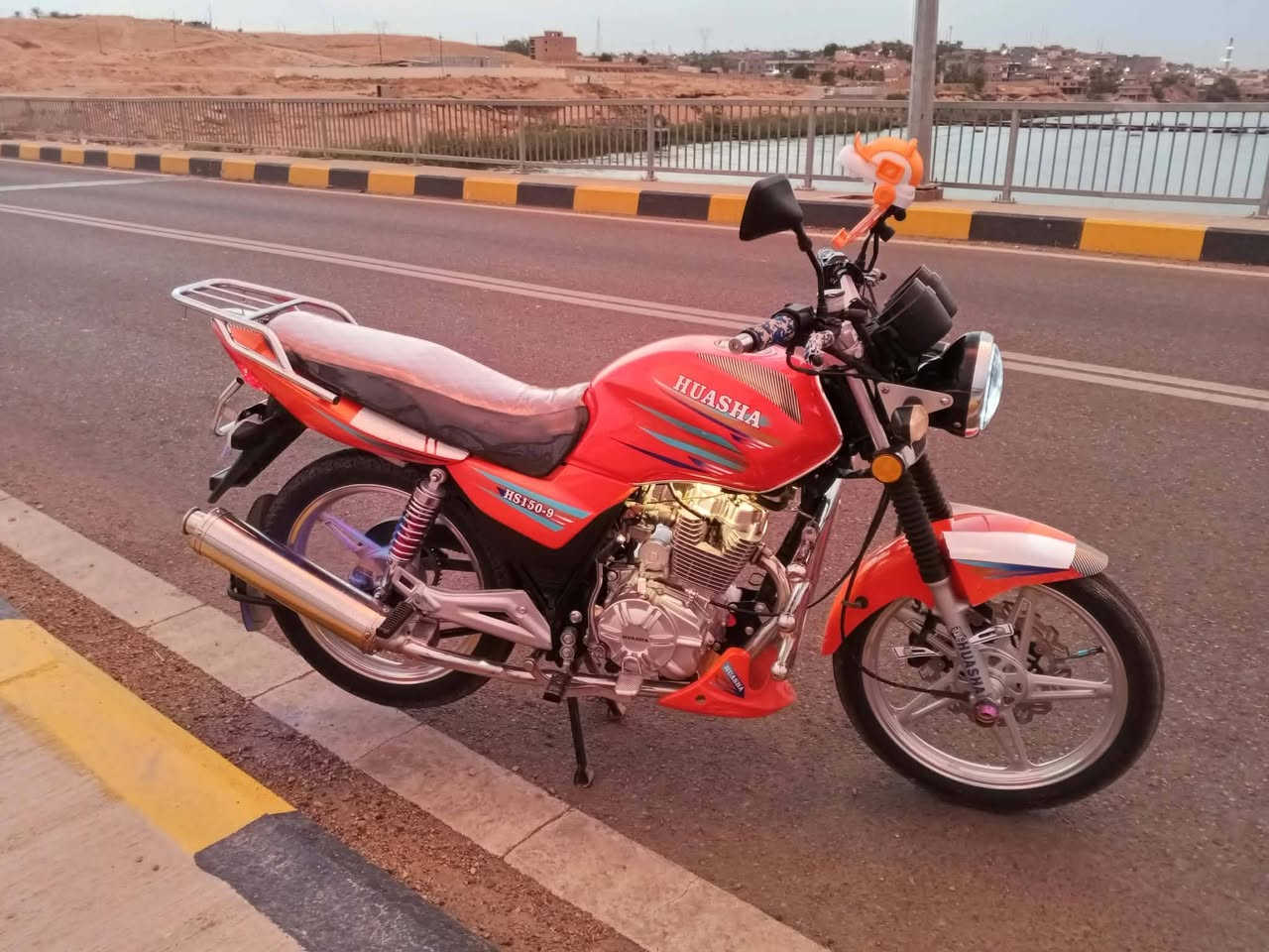 هيوشه • بدون اوراق • ٢٠٢٥