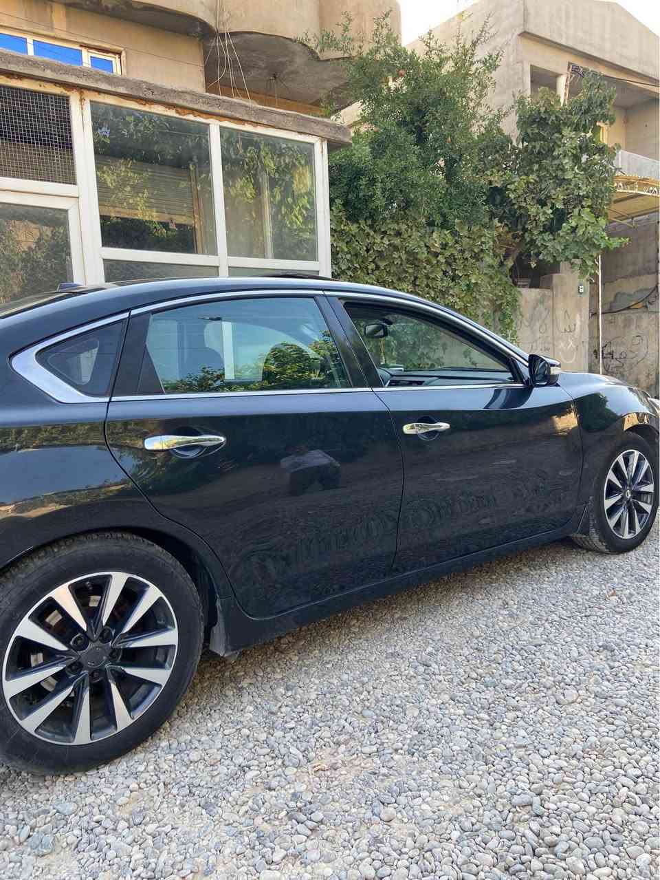 ئەدمینی گول Altima 2016 sv plas 
مواسەفات فول سلایت شاشە گەورە رادار ئاوینە ئیشارەت گوشن کارابای و هیتەر سوکان هیتەر تەبرید دەبل زۆن تەبرید مەرکەزی سبوخ ٣ پارچە فەحسو هەزە نوئ گێر مەکینە کەپس بەشەرتی فیتەر تەقەو رەقە بەشەرت دینار مەسرەفی تیا نیە ر.ق *********** شقلاوة, أربيل
