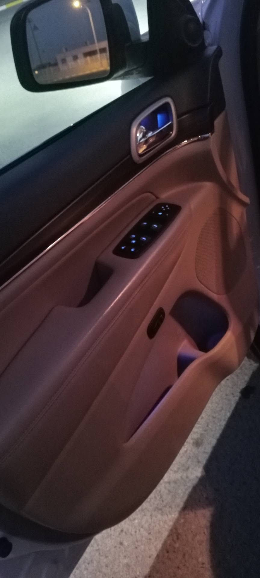 جراند شيروكي • ٢٠١٩ • ٤×٤