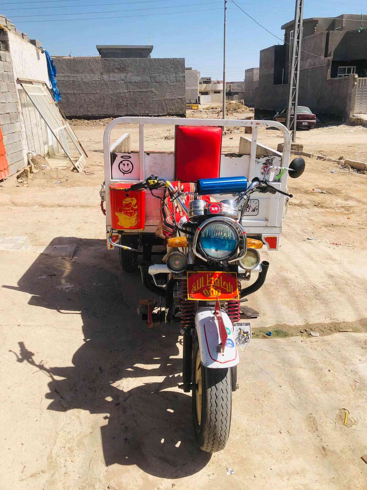 سلام عليكم ستوته دايوان للبيع كفالا عامه موديل ٢٠٢٠ اوراق اصولي ستوته ربع ما ذب عليه السعر مليونين ١٠٠ وبيه مجال لاستفسار ***********
