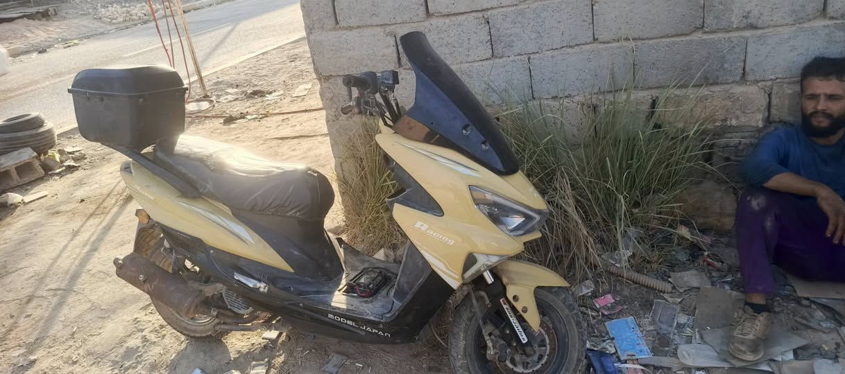 دراجه للبيع شغاله نكره سلف صافيه مابيها اي نقص مكاني سكندريه شارع الخضر الاول السعر 350 
***********
