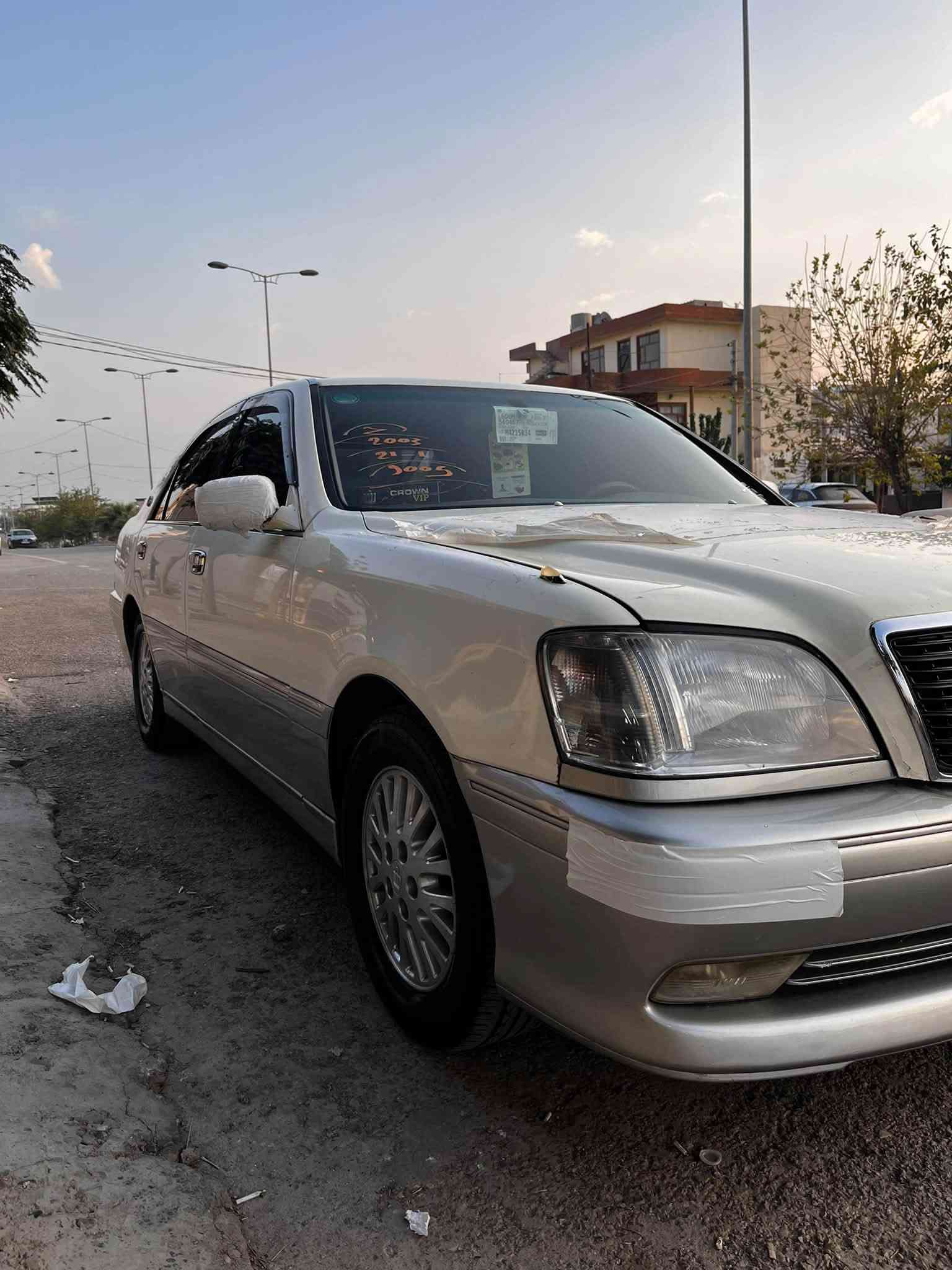 مالك • مكينة • فتحة سقف