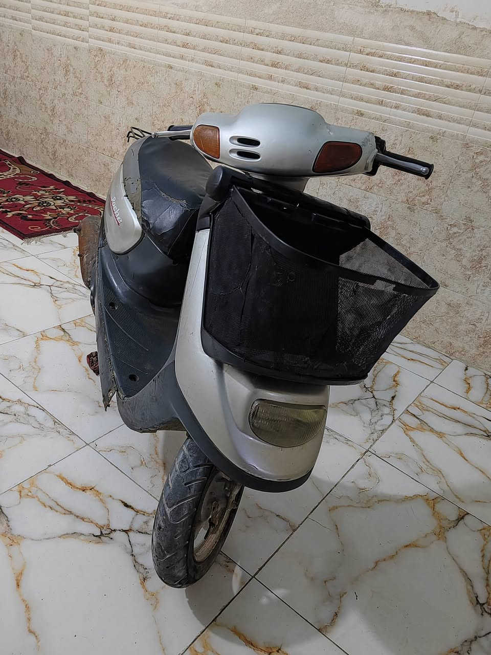 السعر 180 بيع مستعجل ***********
منغوالي للبيع موديل 3 مكينه ناعمه كير نضيف تأيرات جدد دراجه حلوه كلش كهربائيات شغاله كله المكان كربلاء اتصل
