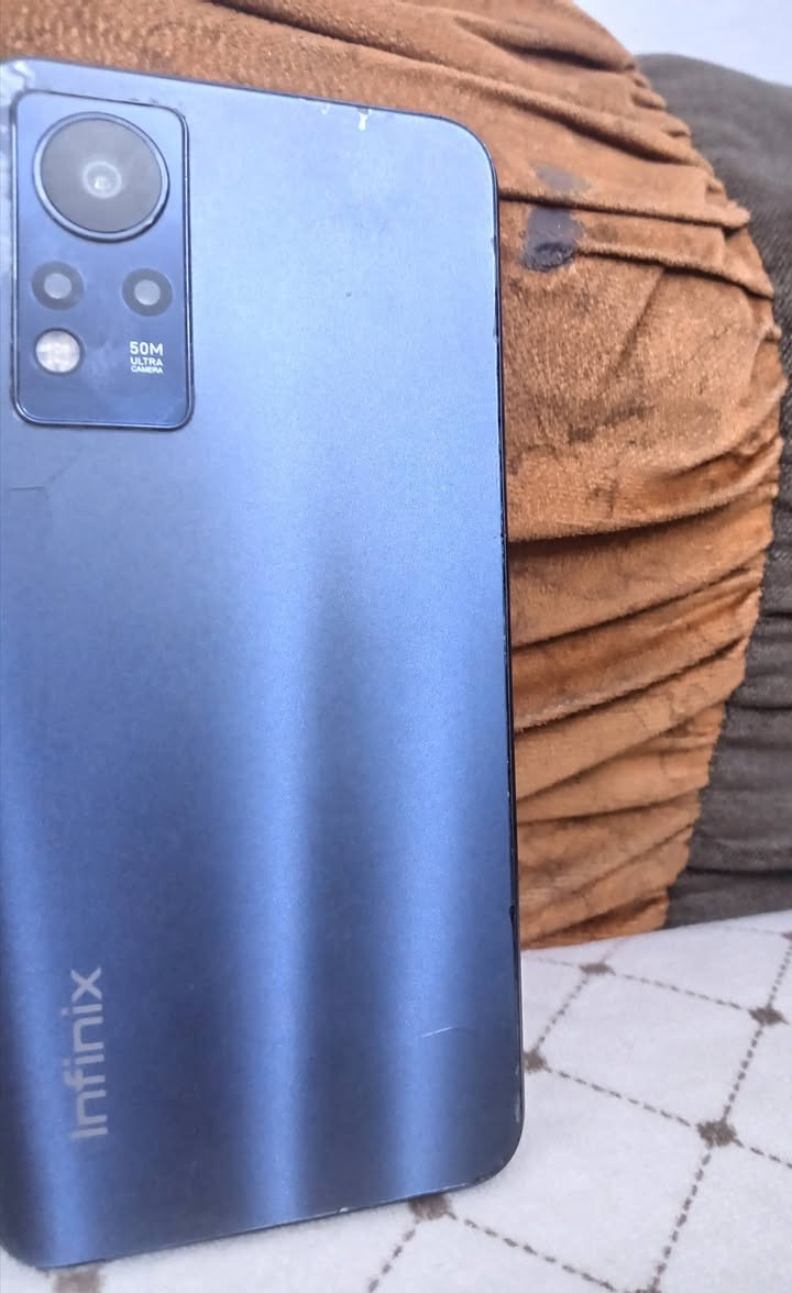 السلام عليكم جهاز Infinix not 11 نظيف كلش ذاكرة 128 رايده ب90 مكاني بغداد الجديده ***********
