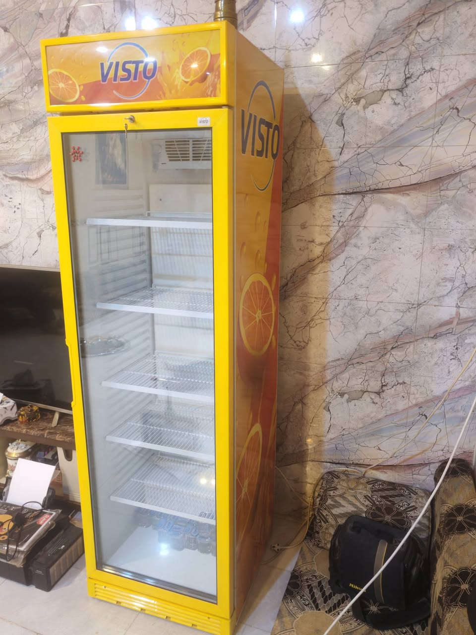 فرصة حلوه كلش إلى اصحاب المحلات التجارية براد جديد مامستخدم شغال وتبريده يجنن وسعره 450 وبي مجال للاستفسار الاتصال على الرقم
***********
***********
