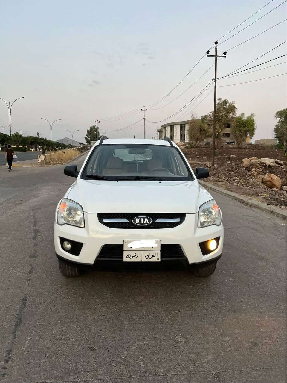 سلام عليكم 
لبيع Kia Sportage/كيا سبورتاج
موديل2009
كير اوتوماتيك
محرك4  كير محرك شرط 
تبريد ثلج ❄️
كهربائي ⚡️ كل شغال 
داخل جديد علي ووضع شركه 
صدر امامي خلفي جديد 🆕 
سيارة جاهزة من الاخير مابيها اي نقص 
بيها ربع بنيد بخ بدون دواخل 
بعد كفاله عامه دعاميه ل دعاميه
رقم شمالي دهوك /ب اسمي شرط تحويل 
عليها غرامات تجاوز السرعه  ٢٥٠$  بعد معامله تنزل سعر
مكان سيارة 🚗 عقرة- قريب موصل اربيل📍

رقم 📞 واتساب
***********
*********** اكر, نينوى
