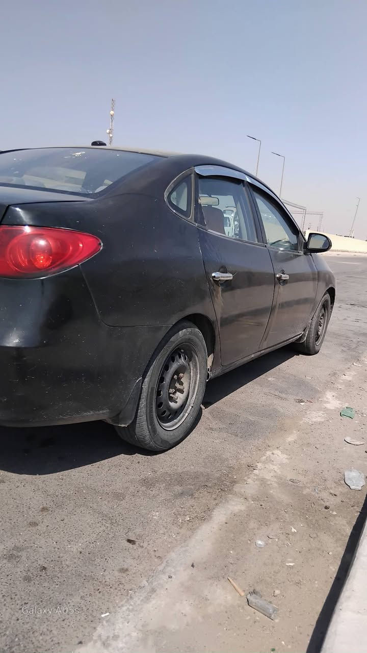 النترا للبيع رقم انبار مشروع وطني بسمي تحويل ثاني يوم
موديل 2007 فول فتحه محرك 2000 
تبريد ثلج صبغ عام اثر جراد صبغته مو حلوه ينراد تنعاد 
كهربائياتها وامورها كله وضع شركه 
دواخل بالكارتون جديده مكاني بغداد محموديه
سعر 70 وبيها مجال ان شالله 
***********
